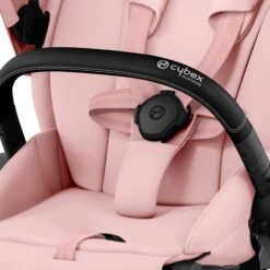 Cybex Priam - Matt Black/Peach Pink -Baby Products Series 6 1c271466 b90a 4604 a0ac 01b26f0736ff