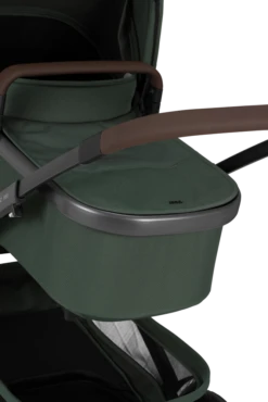 Joolz Geo3 Mono Travel System - Urban Green -Baby Products Series Joolz Geo3 Cot Detail Perspective Urban green c361ac12 8e0c 482e 9d4d c8fd8b105c21