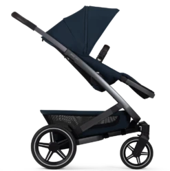Joolz Geo3 Mono Travel System - Navy Blue -Baby Products Series Joolz Geo3 Seat Side view reclined 1 Navy blue 227145e3 21d1 49ce 844e de2d9591d7c8