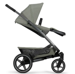 Joolz Geo3 Mono - Sage Green 19 Joolz Geo3 Mono - Sage Green -Baby Products Series Joolz Geo3 Seat Side view reclined 2 Sage green