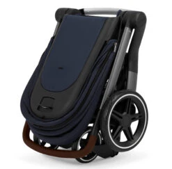 Joolz Hub+ Navy Blue 39 Joolz Hub+ Navy Blue -Baby Products Series Joolz Hub Seat Folded 2 Navy Blue Perspective