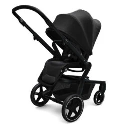 Joolz Hub+ Brilliant Black -Baby Products Series Joolz Hub Seat Perspective Brilliant black PF