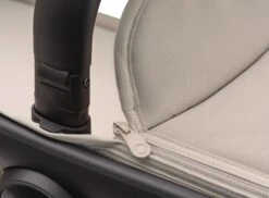 Bugaboo Fox 5 - Desert Taupe Complete -Baby Products Series LargeJPG 100051060 fox5 bassinet complete black desert taupe zipper detail
