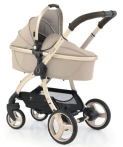 Egg 2 Luxury Travel System - Feather -Baby Products Series egg2 feather carrycot on chassis 8d261ee0 f180 4e90 b224 e2a80adee4ca